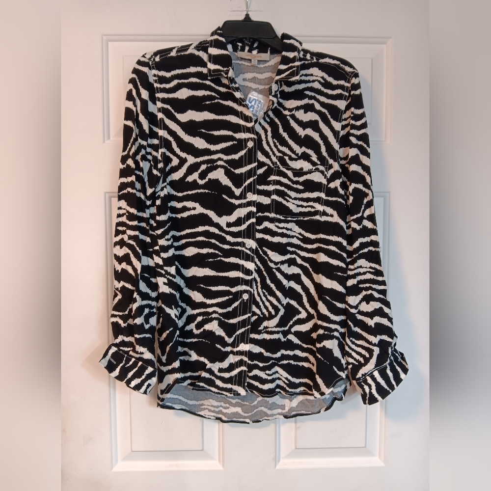 Casacabana Zebra Animal Print Button Down Blouse Size Medium Shirt Top